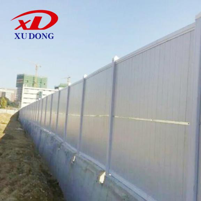 施工現(xiàn)場(chǎng)為何用旭東PVC圍擋？質(zhì)量和安全是決勝的關(guān)鍵！