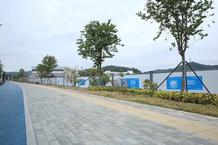 工地建筑圍擋材質(zhì)大比拼，圍擋行業(yè)廠家哪家強(qiáng)