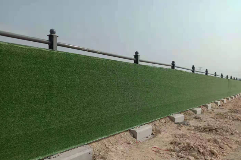 C2款小草綠鋼圍擋高效送達客戶現(xiàn)場！